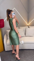 Vestido Daphne – elegância que abraça suas curvas