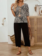 Conjunto Feminino Blusa Meia Manga e Capri