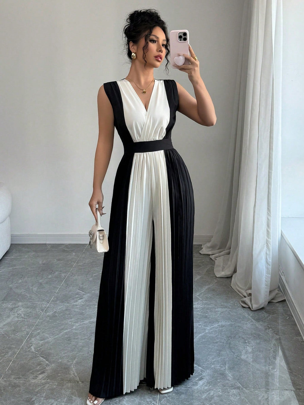 Macacão Feminino Pantalona Duas Cores Regata Decote V