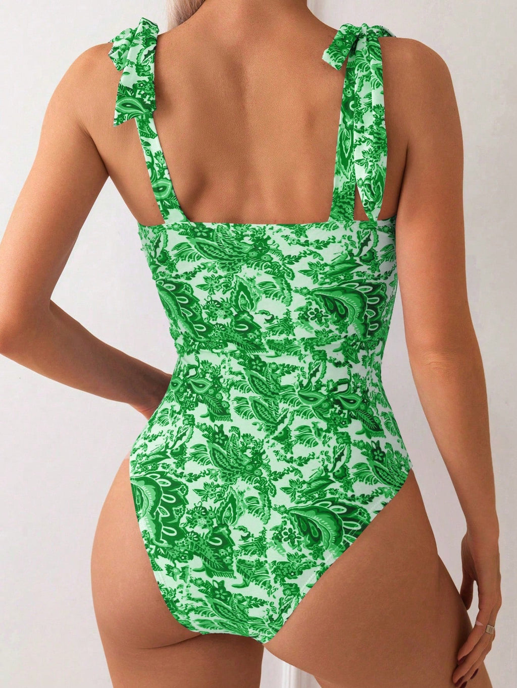 Maiô Feminino Decote V Estampa Retro