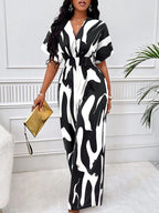 Macacão Feminino de Manga Curta Estampado