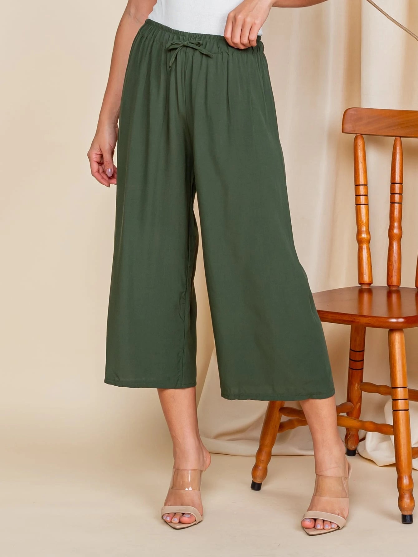 Calça Pantacourt Feminina de Viscose