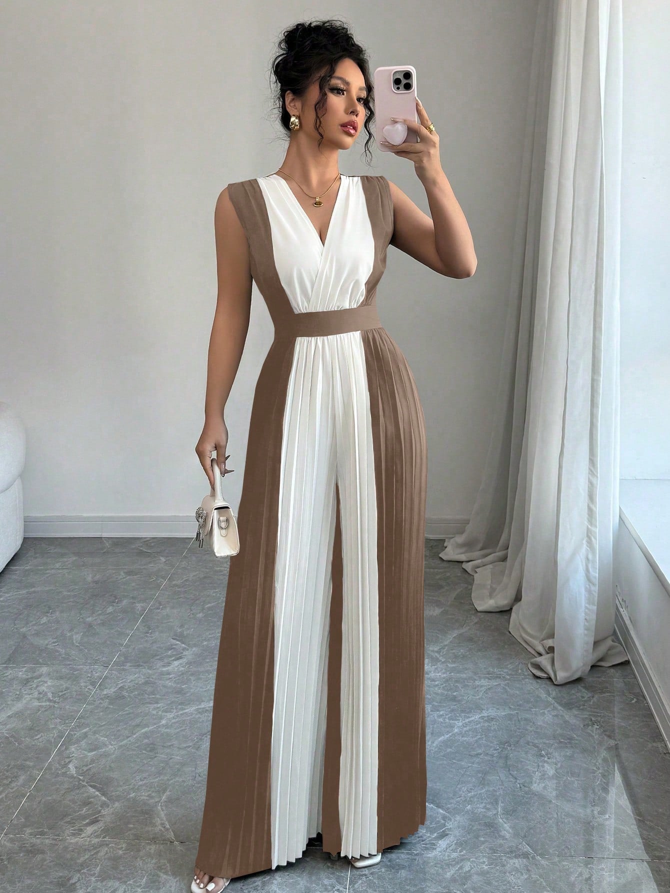 Macacão Feminino Pantalona Duas Cores Regata Decote V