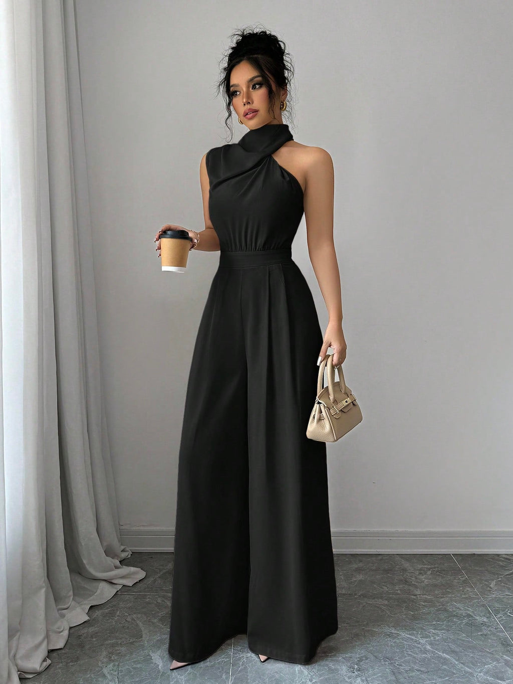 Macacão Feminino Pantalona Elegante Assimétrico