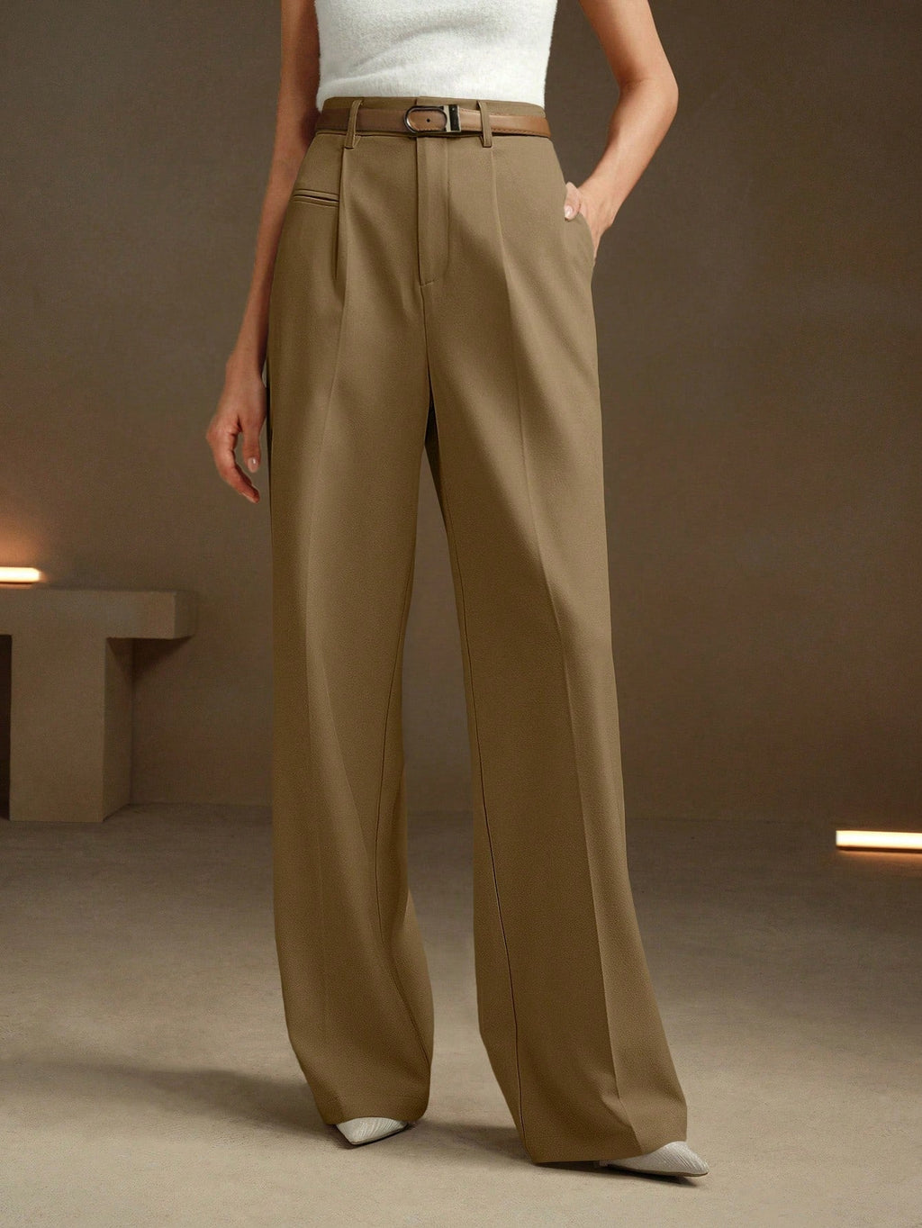 Calça Pantalona Feminina de Alfaiataria Elegante