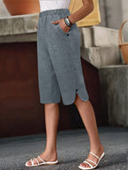 Capri Feminina de Linho com Bolsos e Elástico na Cintura