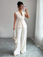 Conjunto Feminino de Alfaiataria Colete e Calça