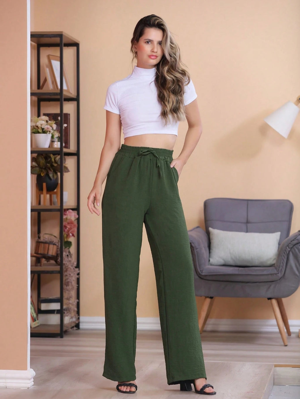 Calça Pantalona Feminina Com Bolso Cintura Alta Duna