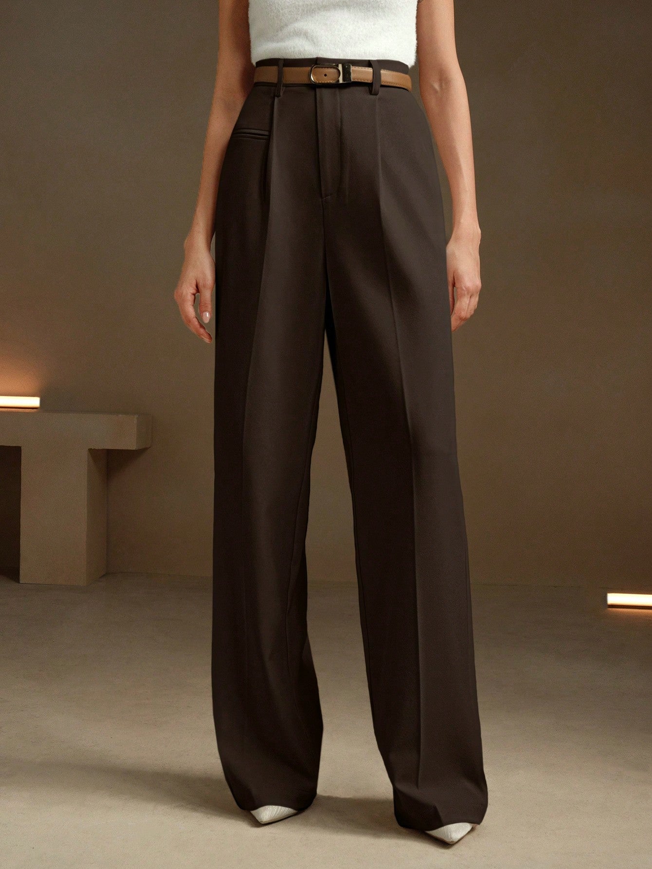 Calça Pantalona Feminina de Alfaiataria Elegante