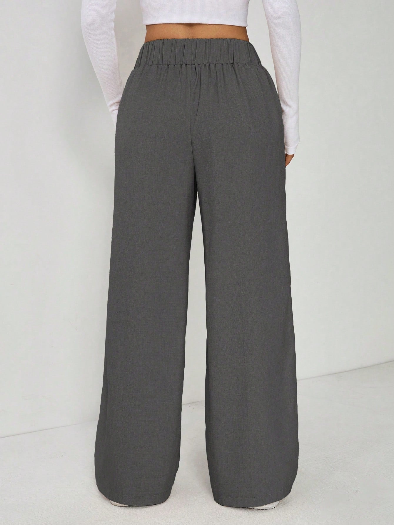 Calça Reta Feminina Alfaiataria com Elástico